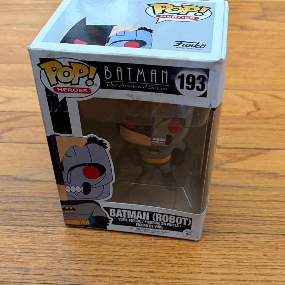 Funko Pop! Batman (Robot) Vinyl Figure - Gray, Black, Red - Picture 5 of 5